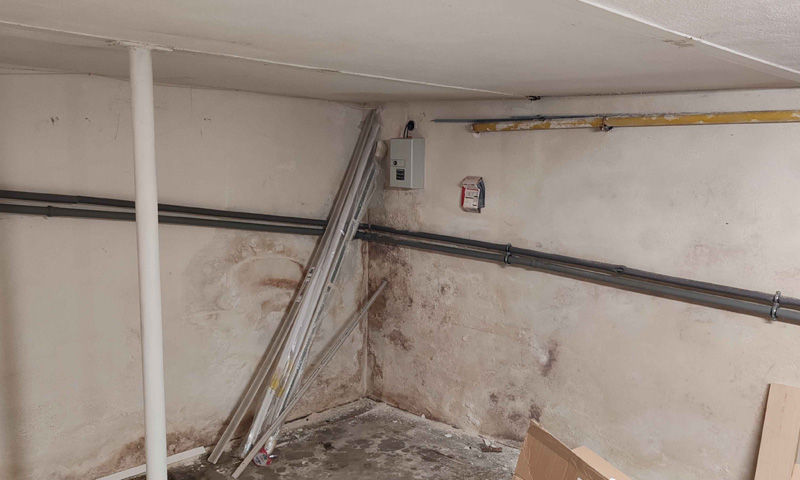 article-analyza-vzoriek-muriva