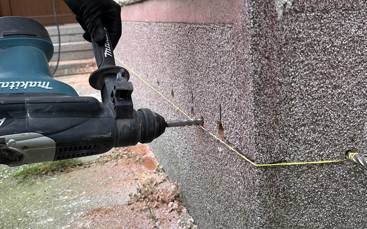 Profesionálne vybavenie a školenia pre kvalitné sanačné služby.