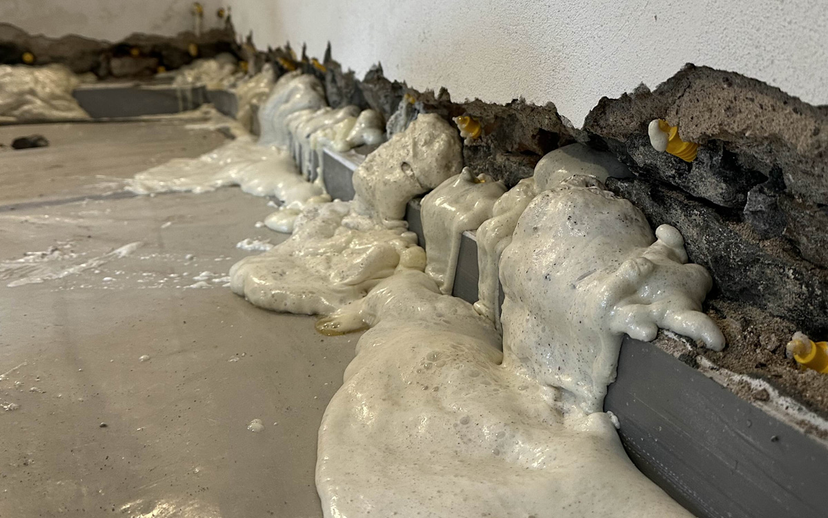 Sanácia muriva polyuretánovou technológiou