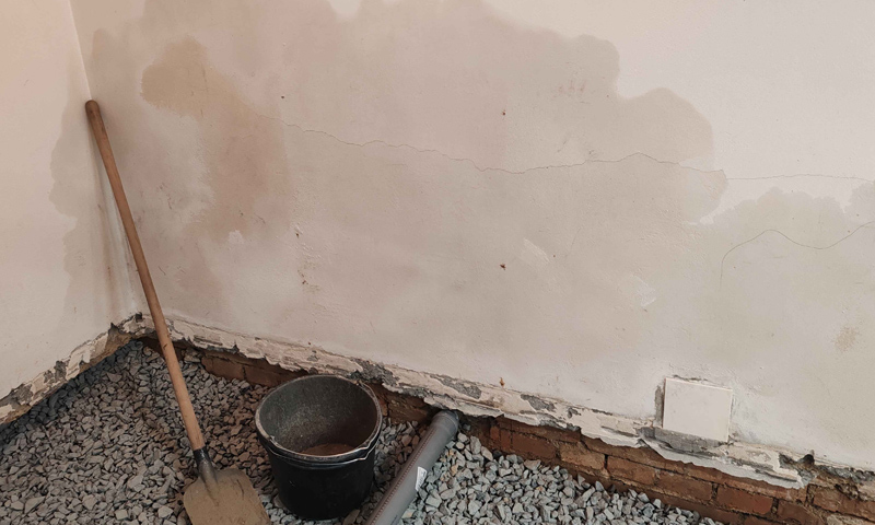 Nadmerná vlhkosť v dome